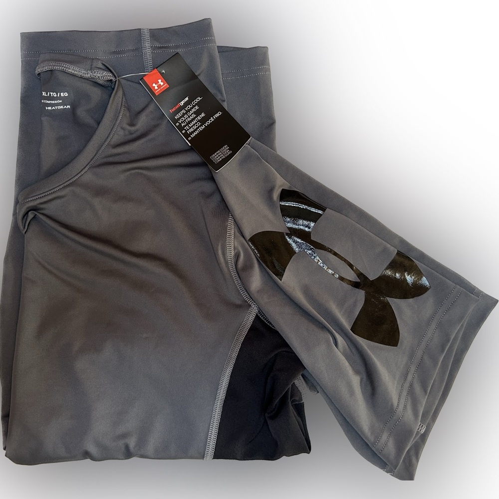 NEW - Men’s Under Armour Compression Shirt - Size XL